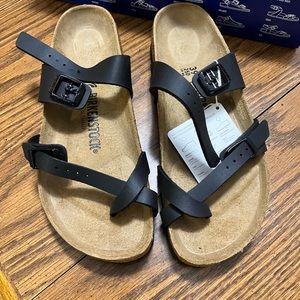 Black Mayari Birkenstocks